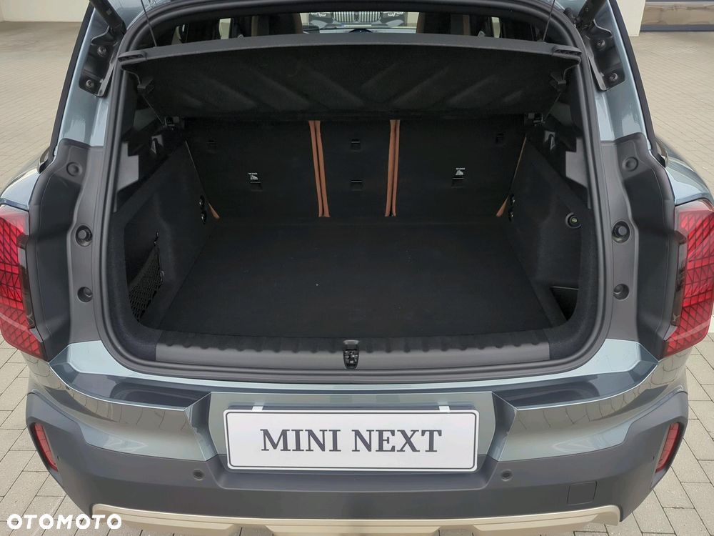 MINI Countryman C Favoured Trim - 12