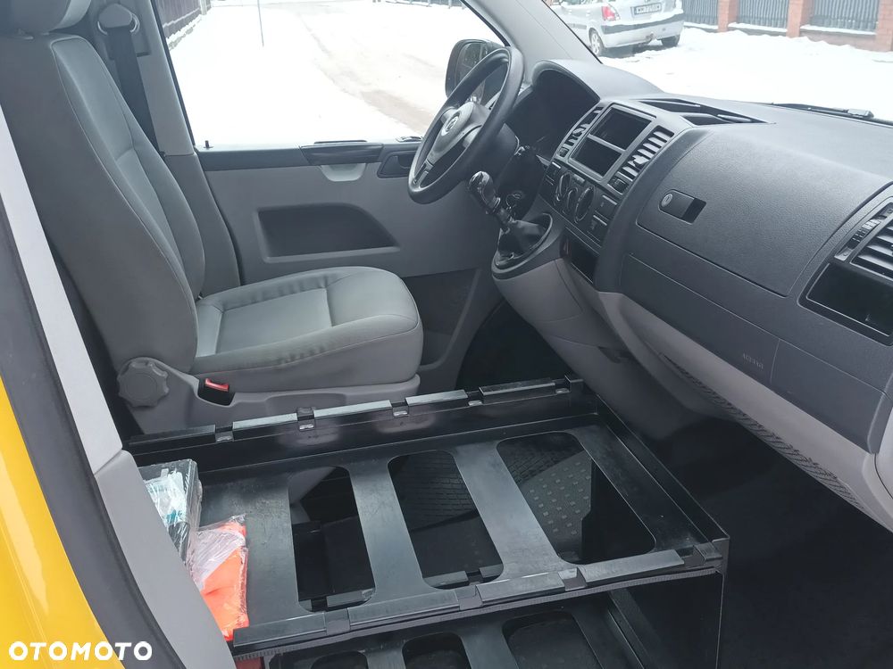 Volkswagen Transporter - 19