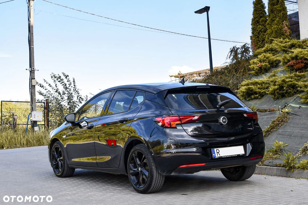 Opel Astra 1.2 T Ultimate S&S - 2
