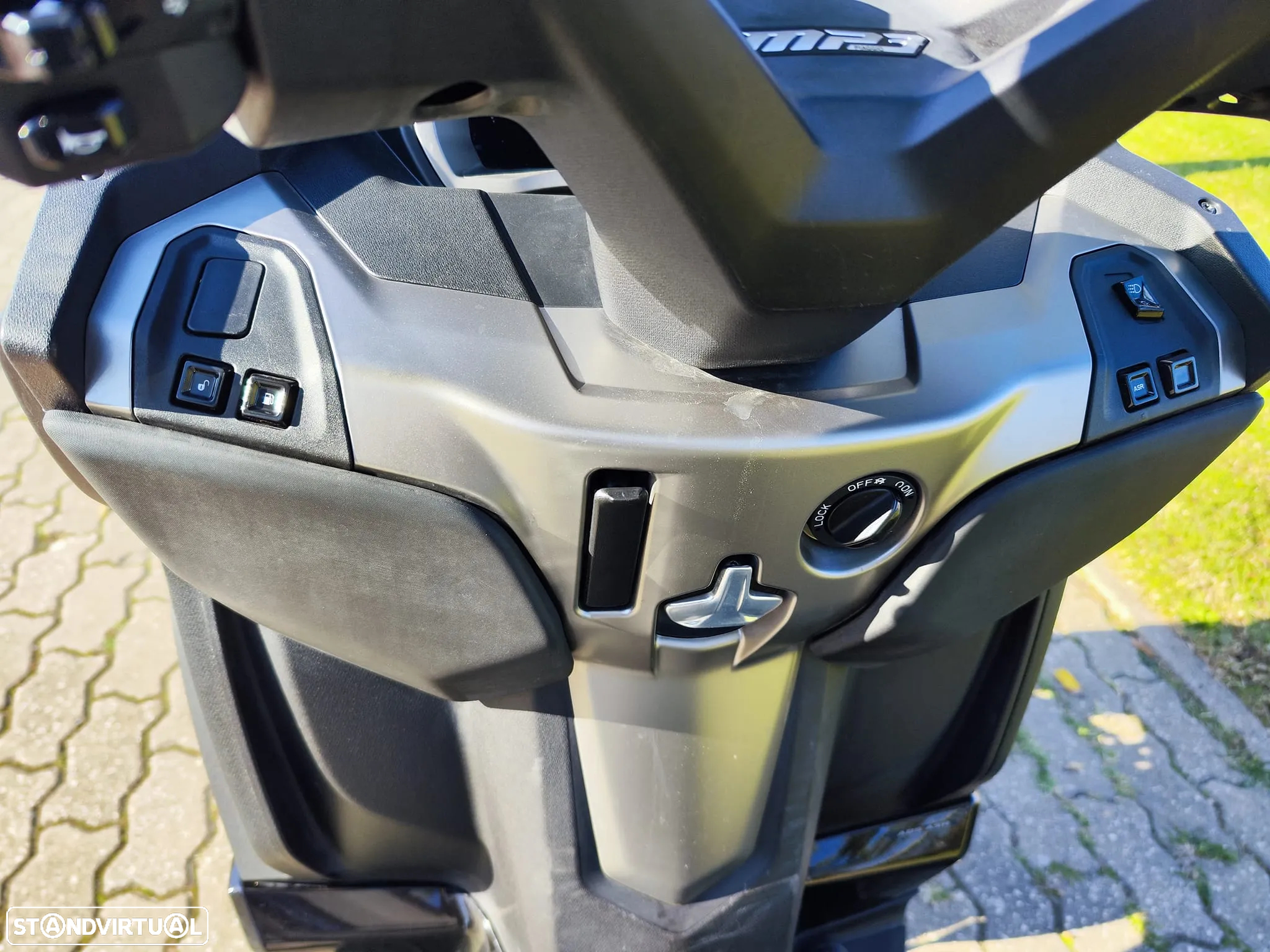 Piaggio MP3 400 - 4