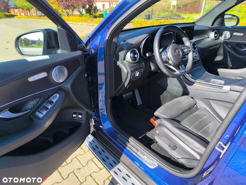 Mercedes-Benz GLC Coupe 300 e PHEV 4-Matic AMG Line - 9
