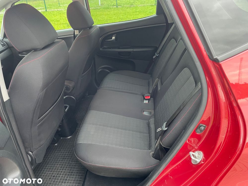 Kia Venga 1.6 XL - 11