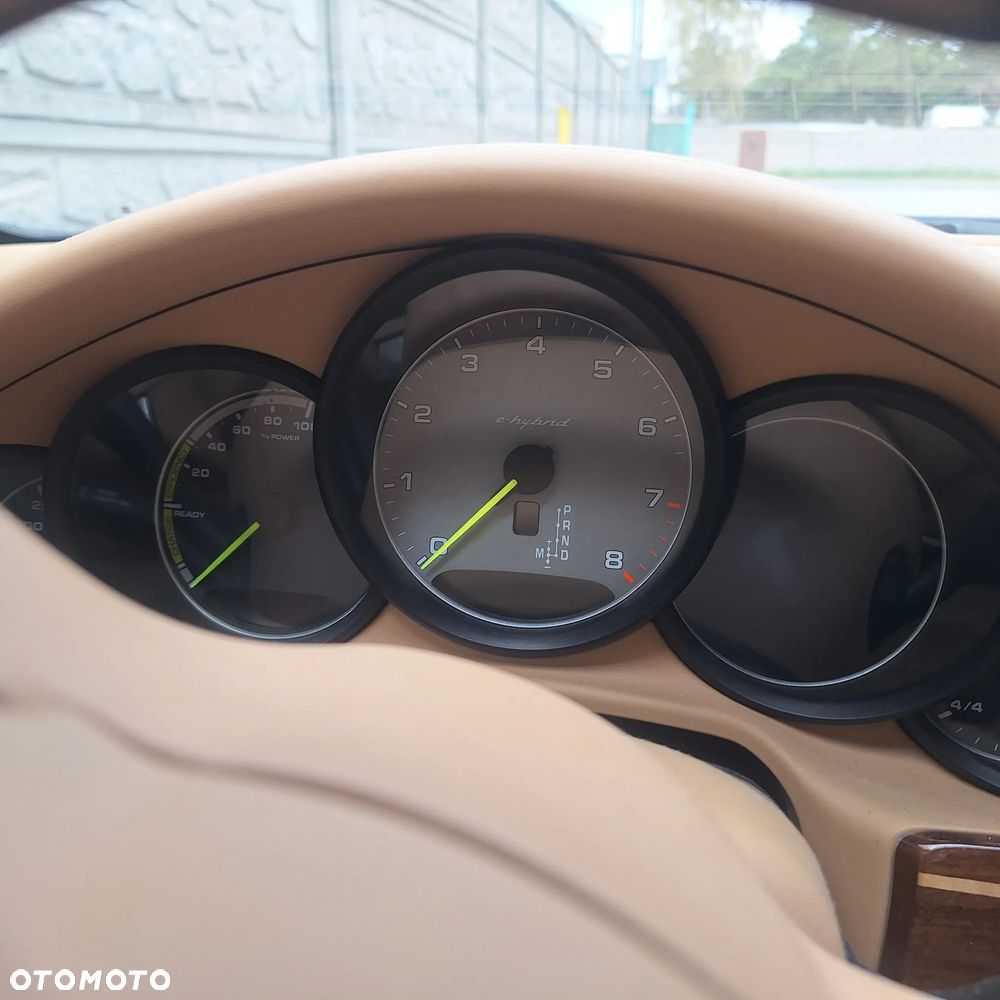 Porsche Panamera S E-Hybrid - 11