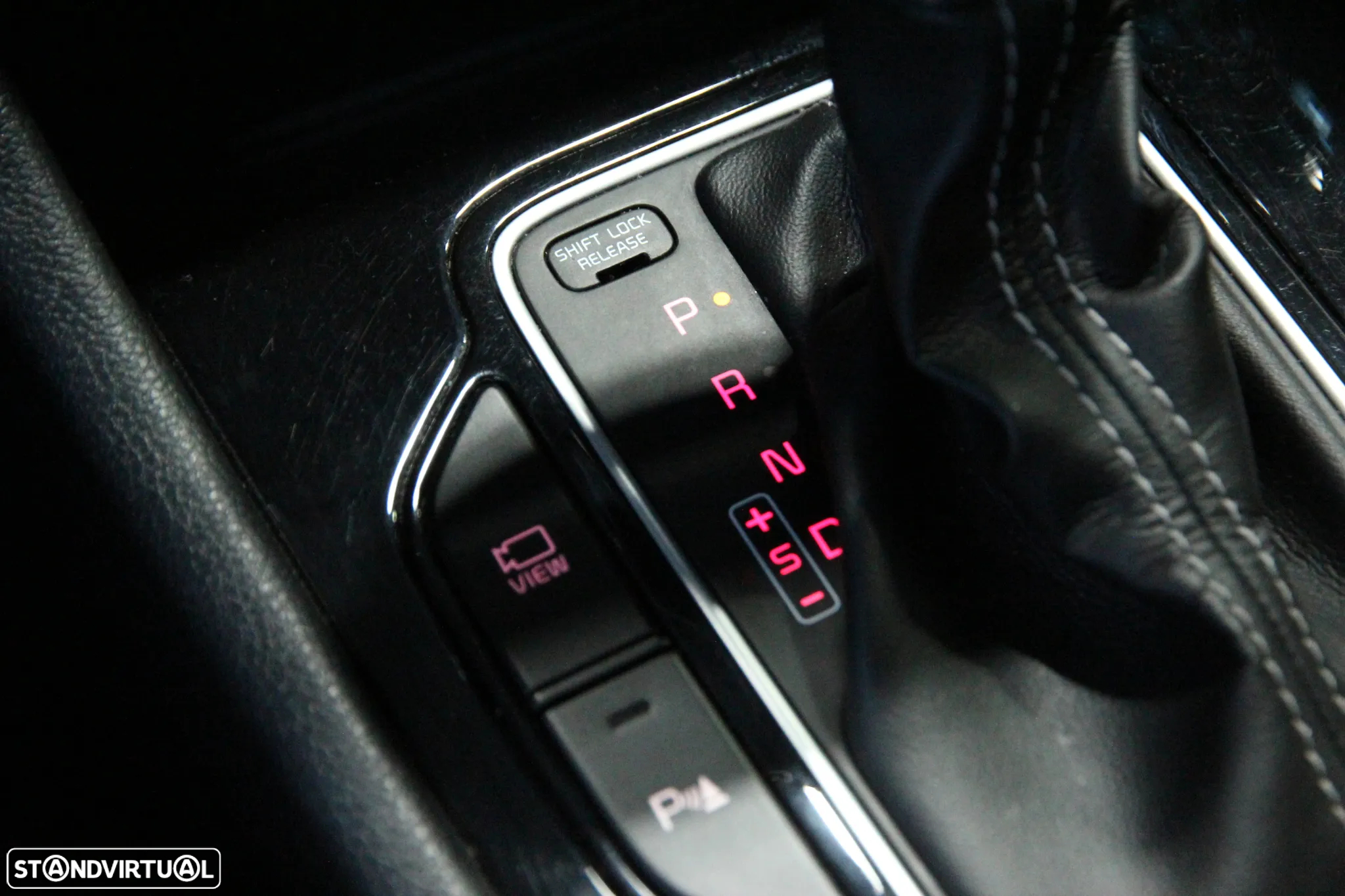 Kia Niro 1.6 GDi HEV Tech - 17
