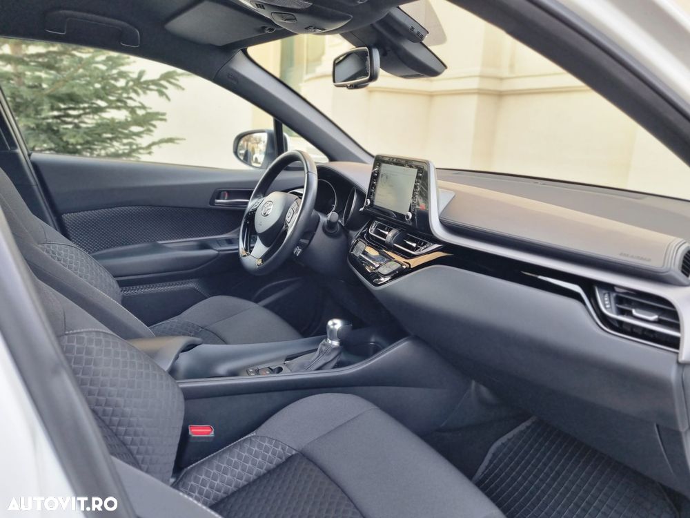 Toyota C-HR Style Selection - 19