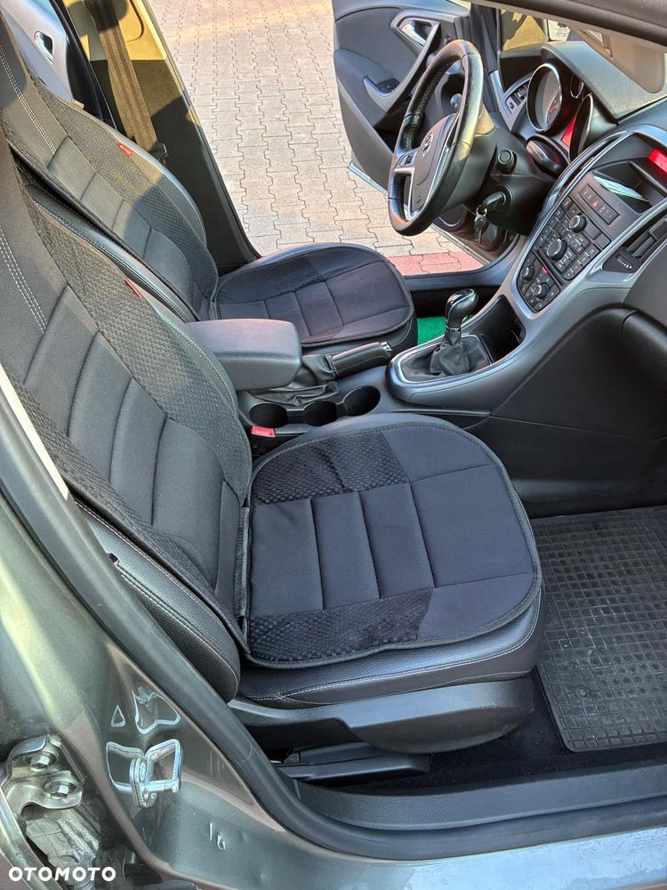 Opel Astra 1.6 EU6 - 9