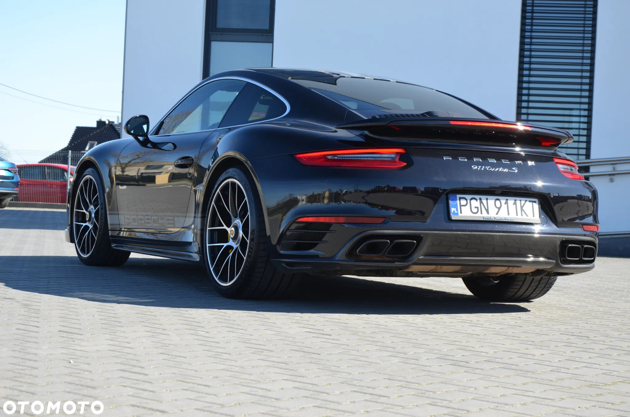 Porsche 911 Turbo S - 11