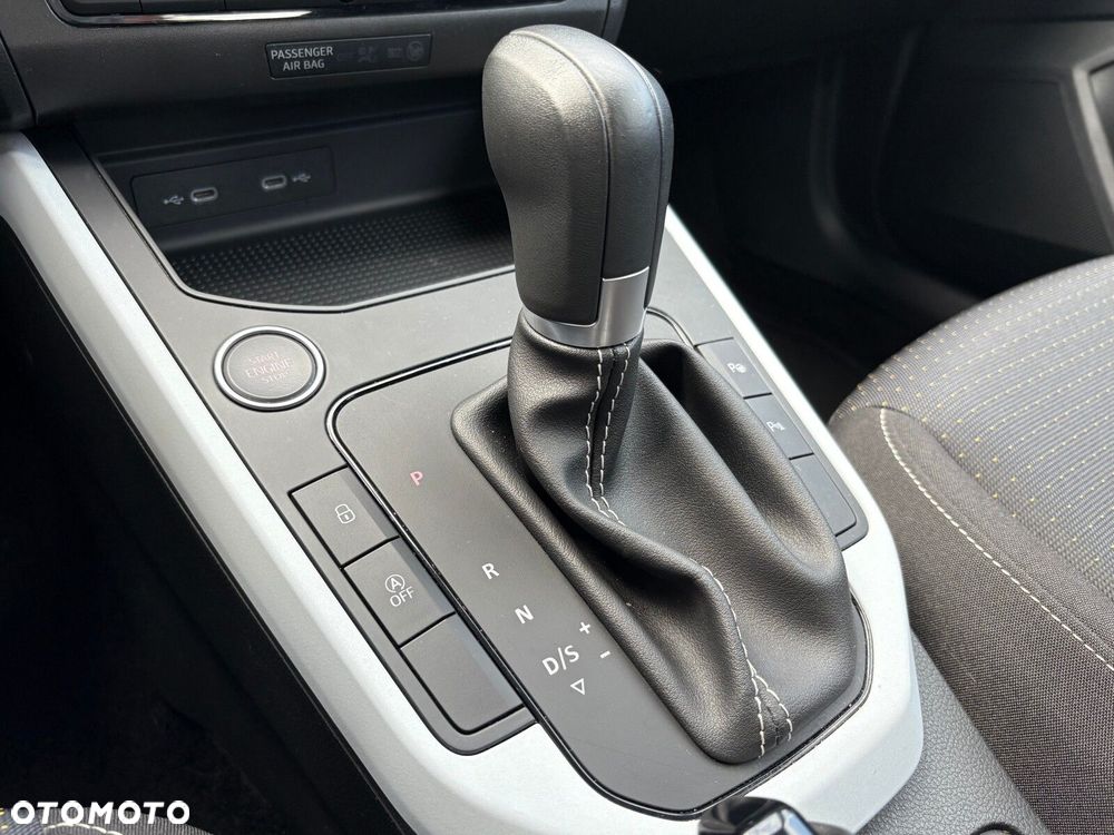 Seat Arona 1.0 TSI Style S&S DSG - 24