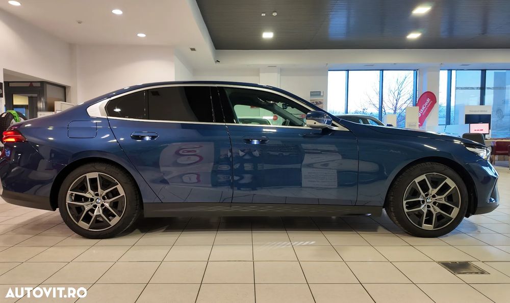 BMW Seria 5 520d xDrive AT MHEV - 8