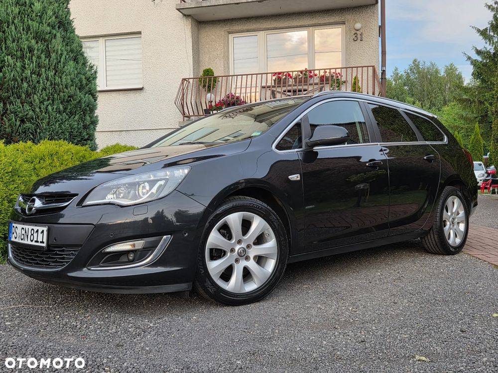 Opel Astra 2.0 CDTI DPF ecoFLEX SportsTourer Start/Stop Exklusiv - 12