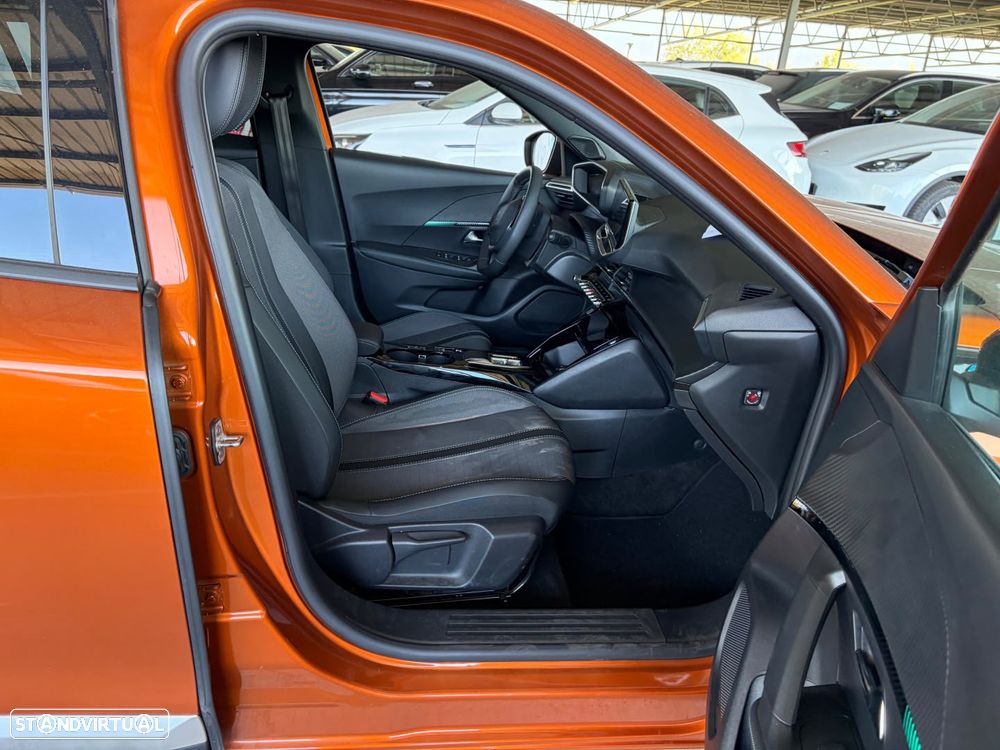 Peugeot e-2008 Allure - 7