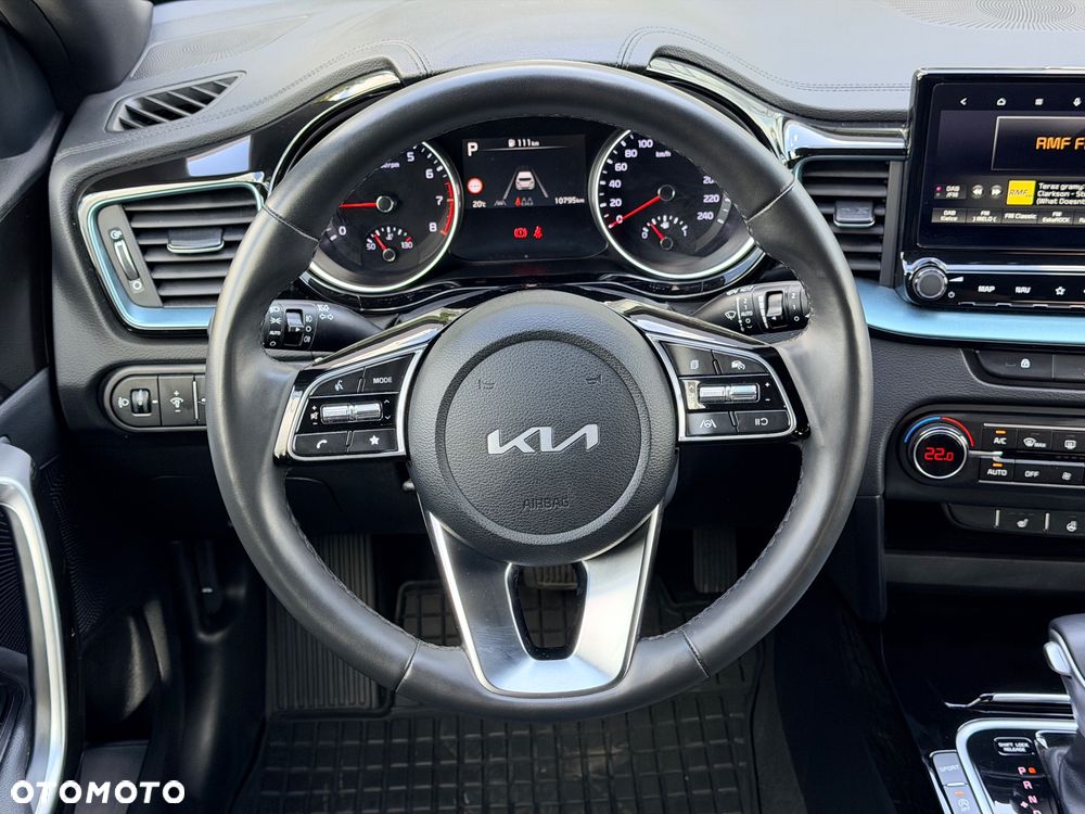 Kia XCeed 1.6 T-GDI Tribute DCT - 24