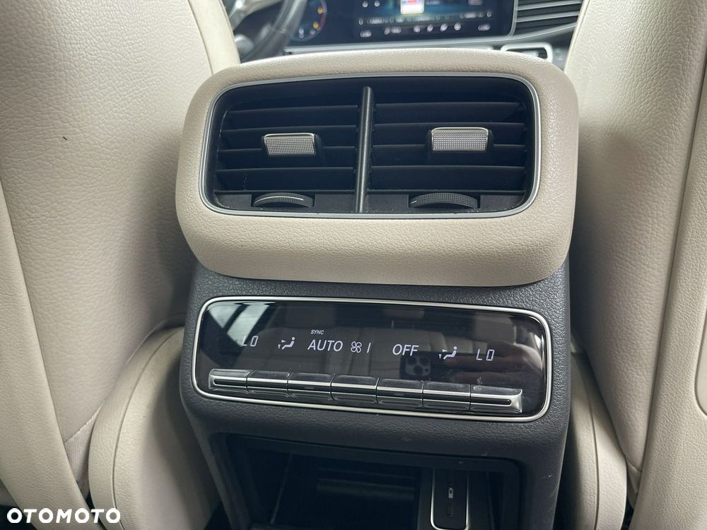 Mercedes-Benz GLS 400 d 4Matic 9G-TRONIC - 17