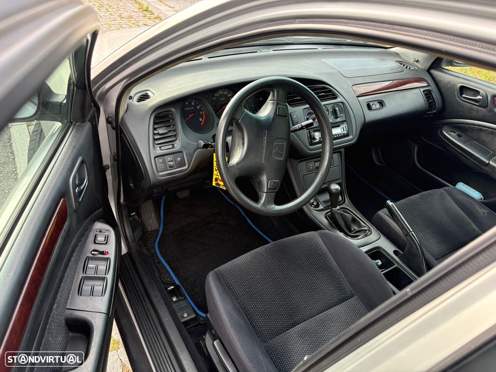 Honda Accord 1.6 LS TA - 5