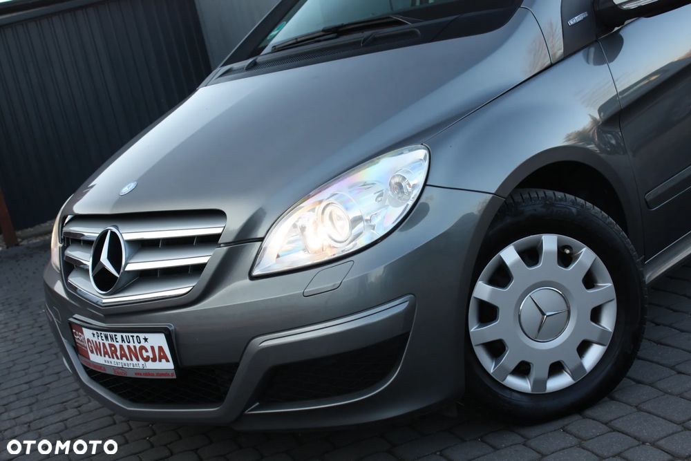 Mercedes-Benz Klasa B 180 - 9