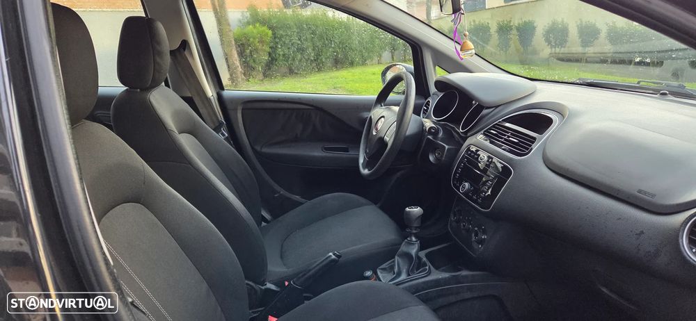 Fiat Punto 1.2 Lounge S&S - 10