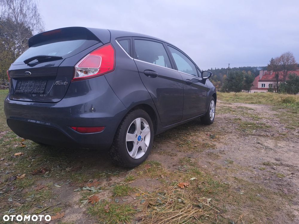 Ford Fiesta 1.25 Ambiente - 8