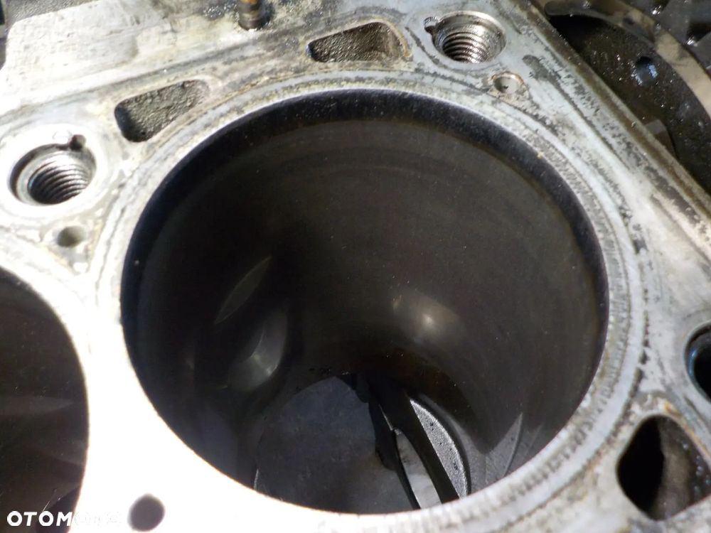 VW T5 2.5 TDI BNZ BPC BLOK SILNIKA - 6