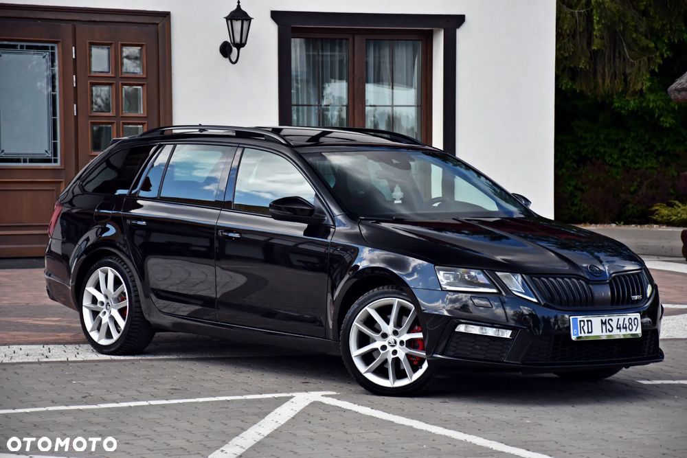 Skoda Octavia 2.0 TDI DSG RS - 4