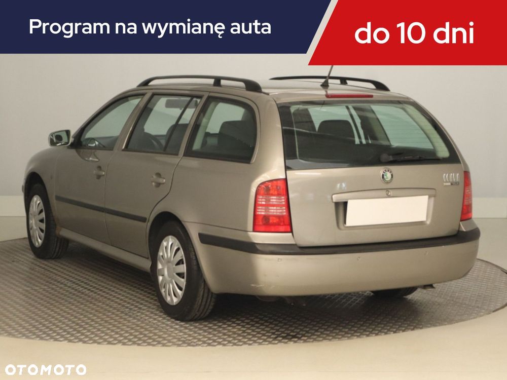 Skoda Octavia - 6