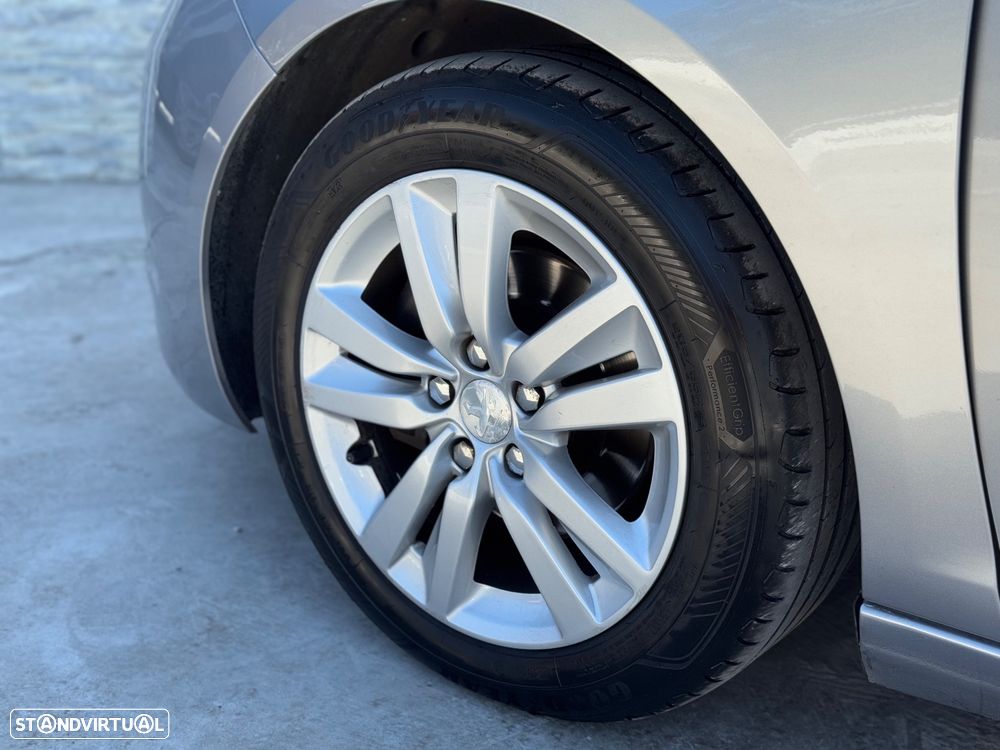 Peugeot 308 SW 1.6 BlueHDi Allure - 17