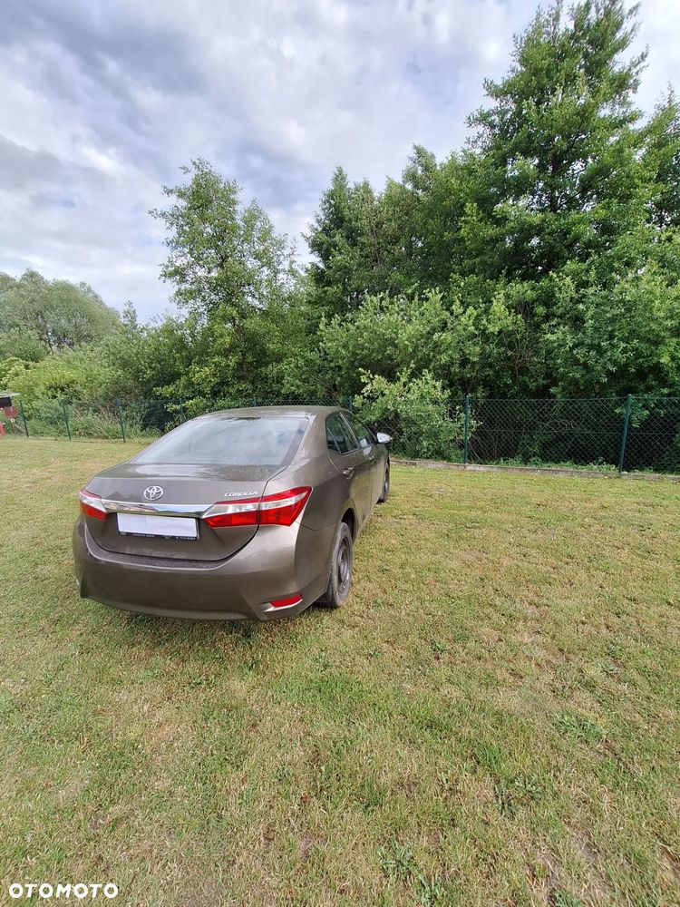 Toyota Corolla 1.6 Active - 6