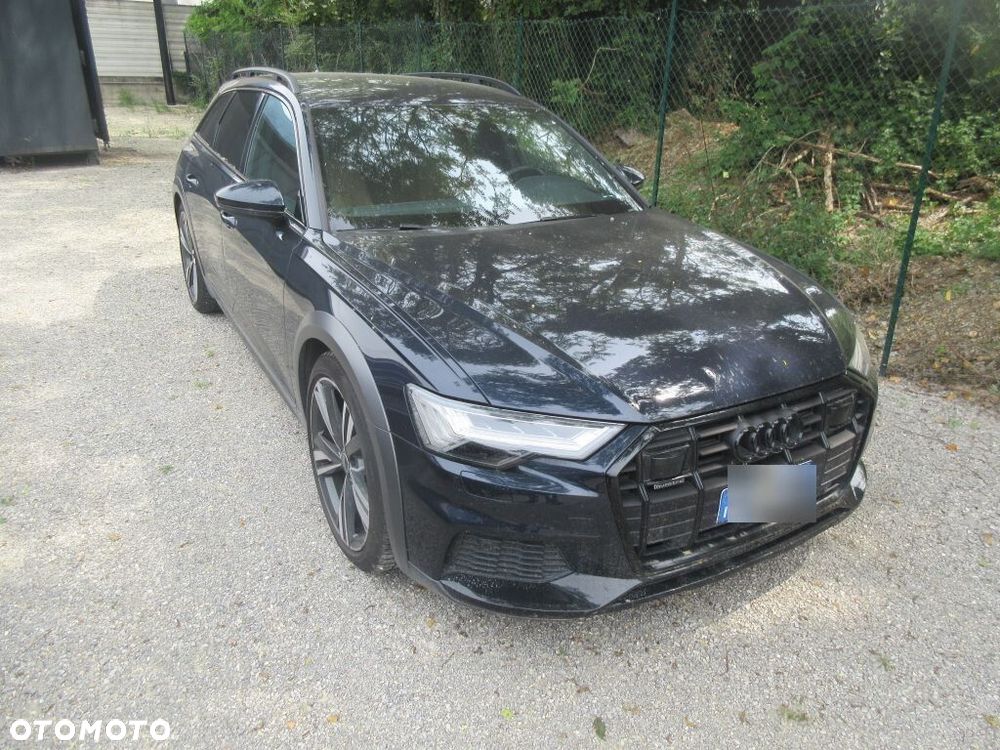 Audi A6 Allroad - 12