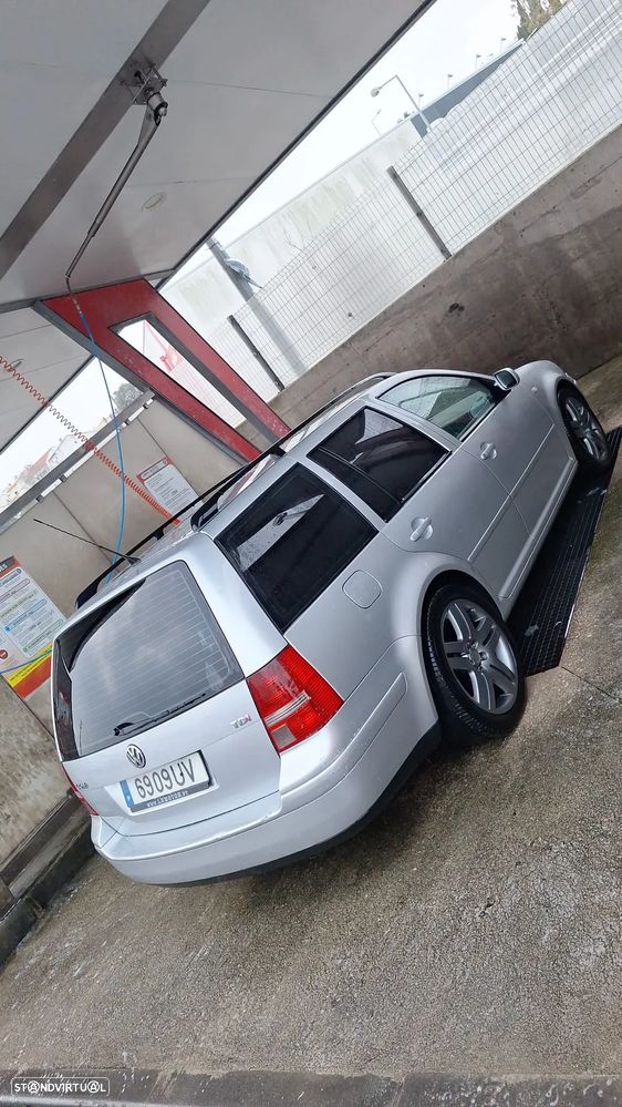 VW Golf Variant 1.9 TDI Highline - 2