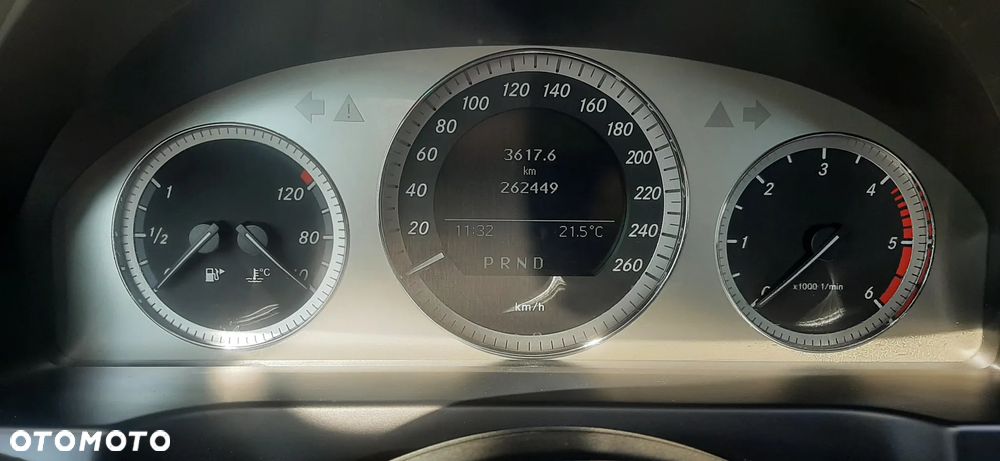 Mercedes-Benz Klasa C 220 CDI DPF Automatik Avantgarde - 30