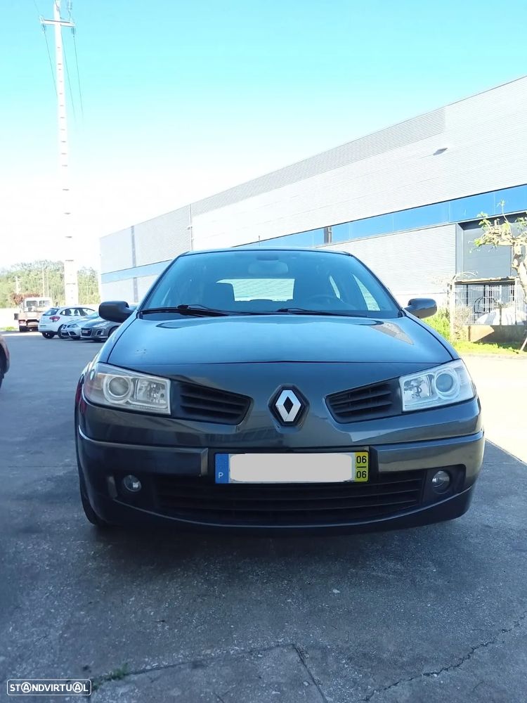 Renault Mégane 1.5 dCi Confort - 1