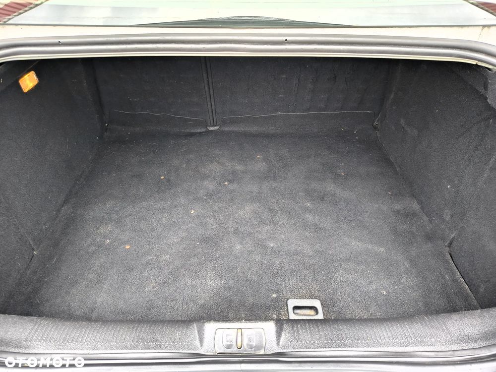 Peugeot 407 1.8 Presence - 24