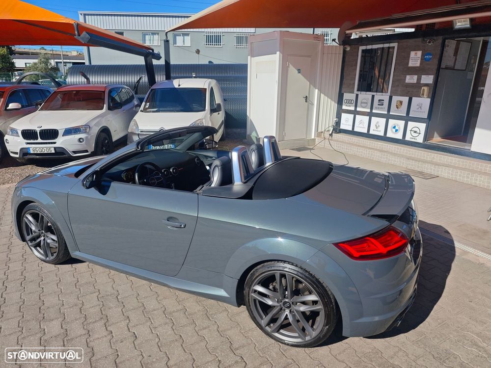 Audi TTS Roadster 2.0 TFSi quattro S Tronic - 4