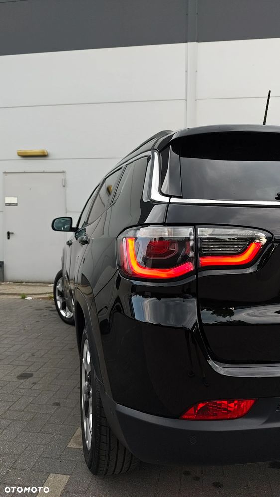 Jeep Compass 1.4 MultiAir Limited - 24