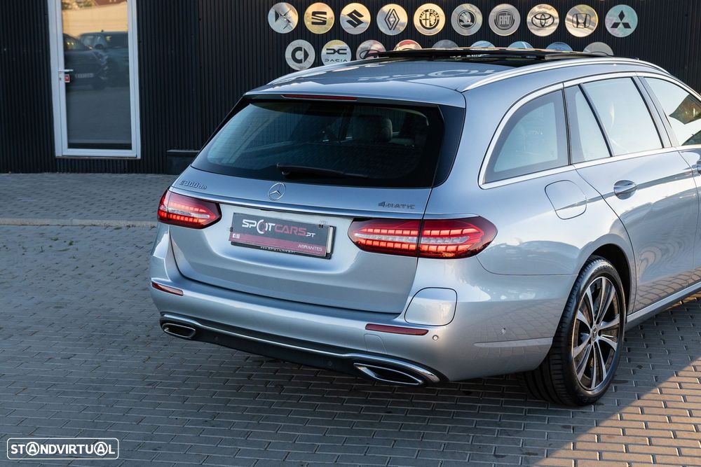 Mercedes-Benz E 300 de Avantgarde 4Matic - 9