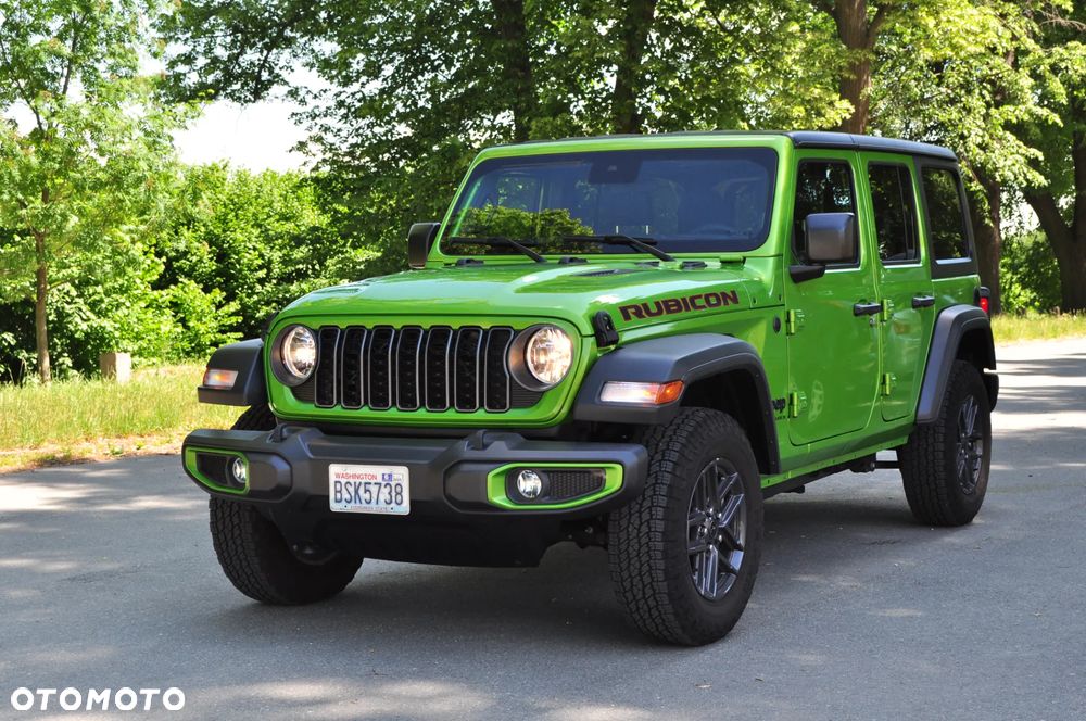 Jeep Wrangler - 1