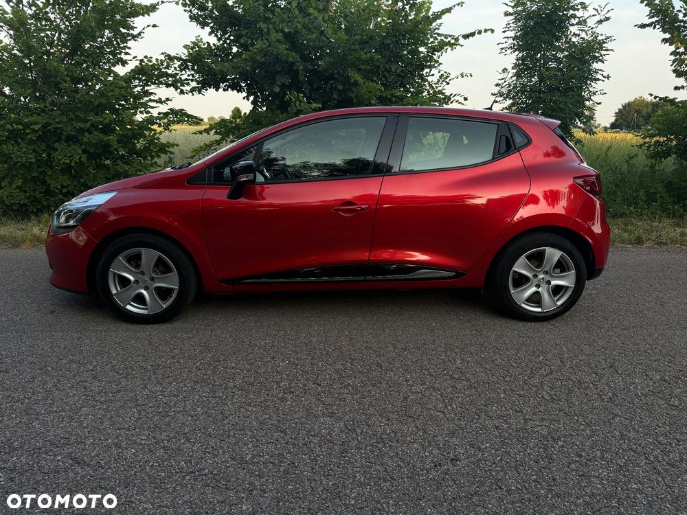 Renault Clio - 12