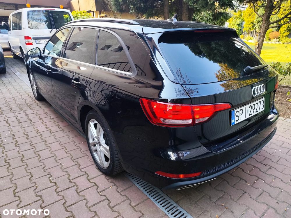 Audi A4 Avant 45 TFSI quattro S tronic - 11