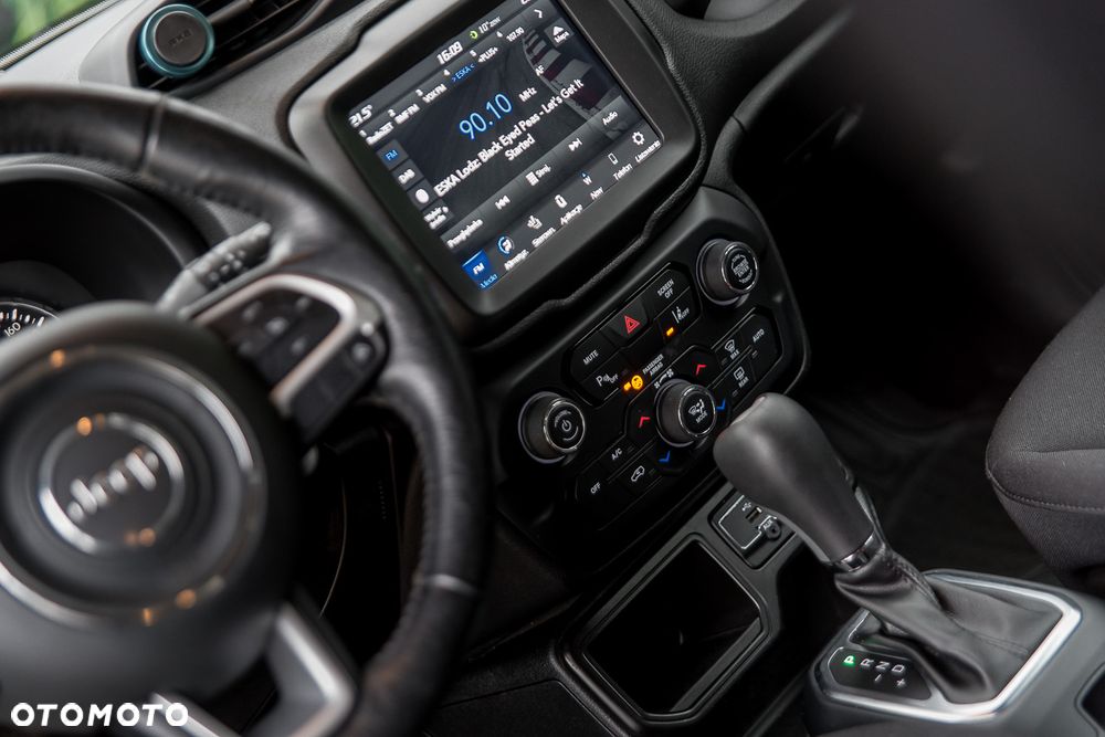Jeep Renegade 1.3 T-GDI Longitude - 17