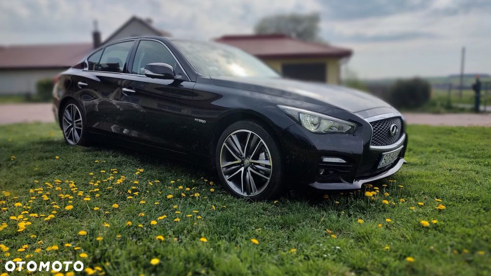 Infiniti Q50 - 1