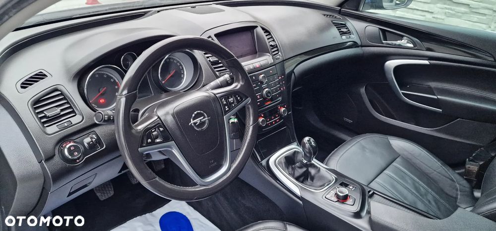 Opel Insignia 2.8 V6 Turbo 4x4 Cosmo - 13