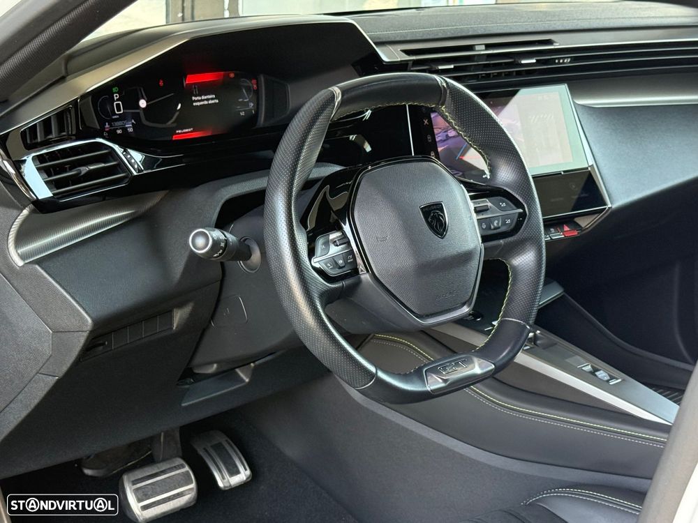 Peugeot 308 1.5 BlueHDi GT EAT8 - 37