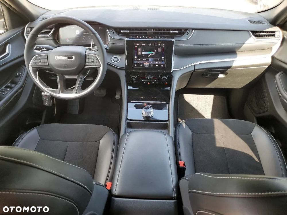 Jeep Grand Cherokee - 5