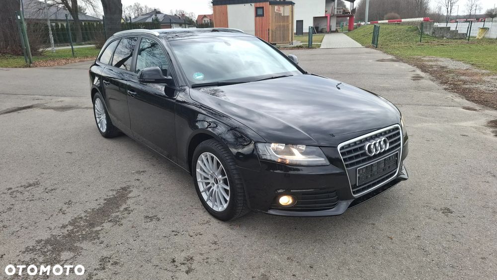 Audi A4 Avant 2.0 TDI DPF Ambiente - 6
