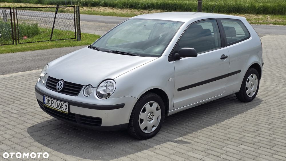 Volkswagen Polo - 2