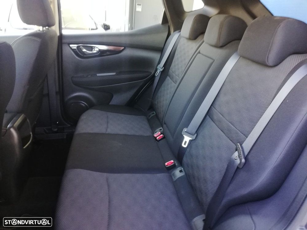 Nissan Qashqai 1.2 DIG-T 360 S Xtronic - 24