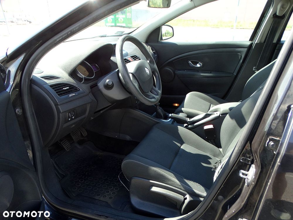 Renault Megane 1.6 16V Expression - 10