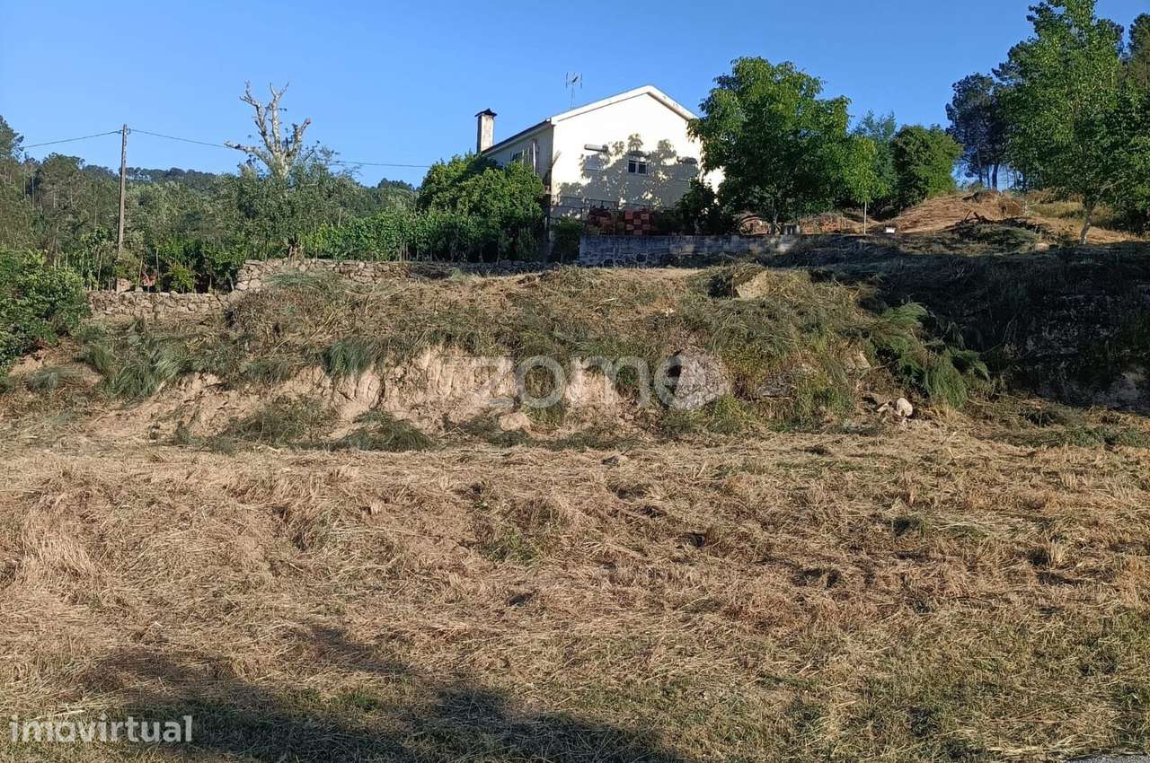 Terreno para Construção | 1.160 m² | Santos Evos - Viseu - Grande imagem: 4/9