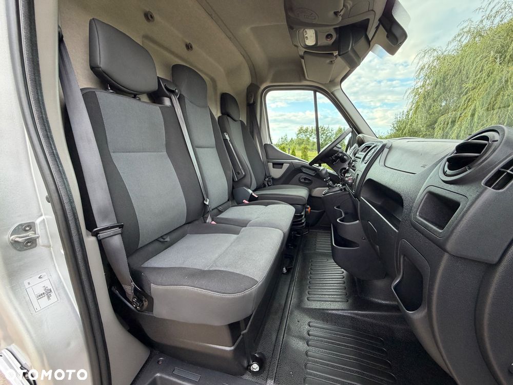 Renault Master - 32