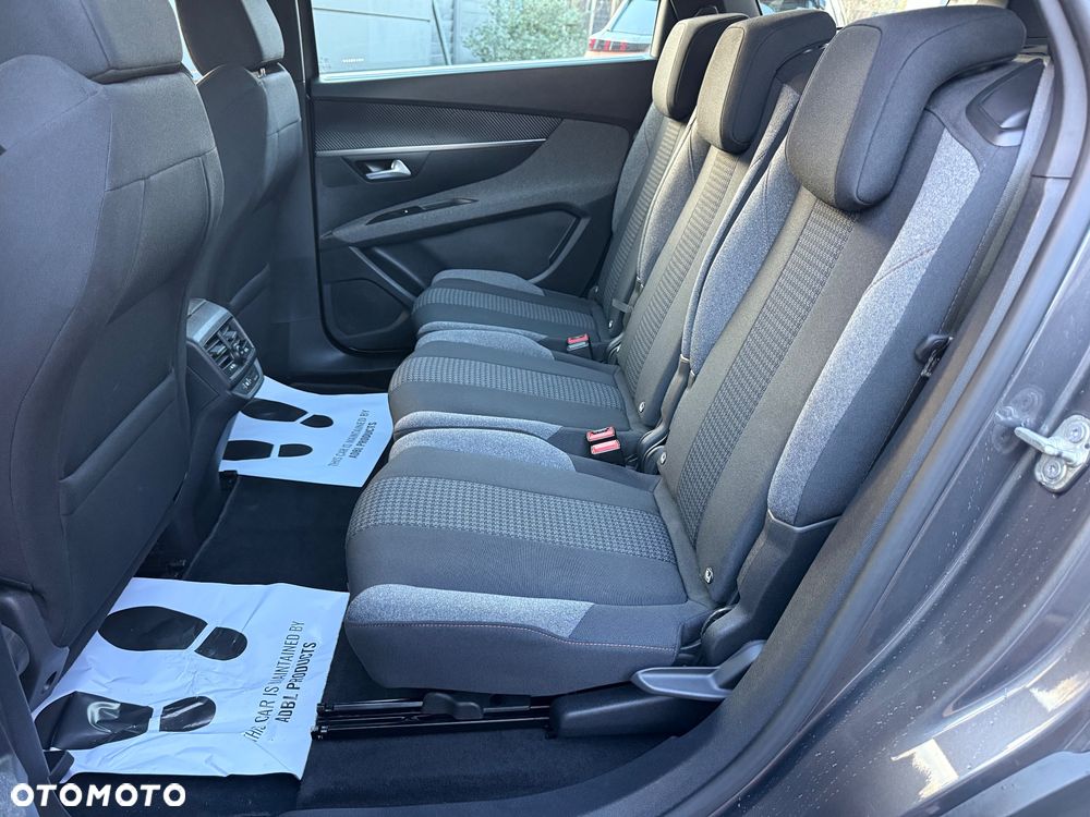 Peugeot 5008 BlueHDI 130 EAT8 Active Business-Paket - 17