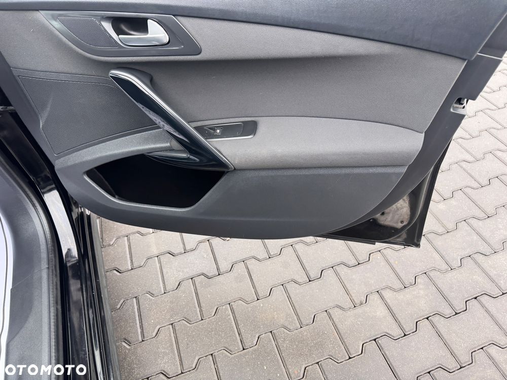 Peugeot 508 SW BlueHDi FAP 180 Automatik Stop&Start Allure - 28